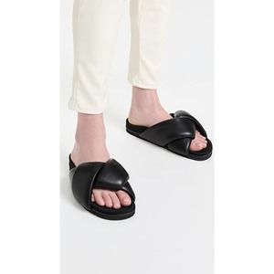 ROAM Foldy Puffy Slide Sandal in Black Size 37